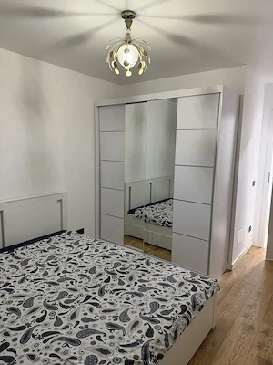 piata sudului studio sun royal