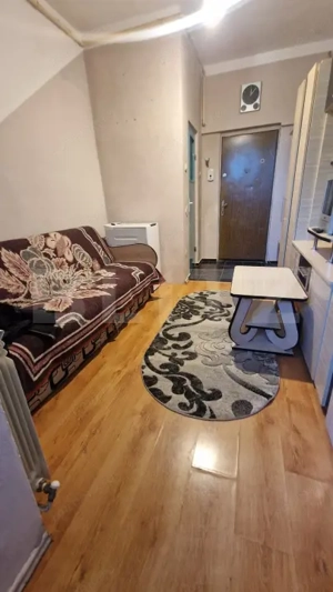 Garsoniera cu centrala proprie noua, balcon si baie in camera - Astra  - imagine 3