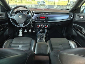 Alfa Romeo Giulietta 1.8 TBi 235cp 2011 16V Quadrifoglio Verde recent inmatriculata!!! - imagine 7