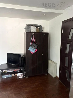 Garsoniera decomandata str De Mijloc Brasov COMISION 0% - imagine 10