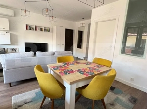 Apartament 3 camere, 75 mp, balcon, parcare, zona Baza Sportivă - imagine 2