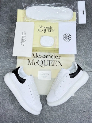 Alexander Mcqueen   Alb cu talpa din perna de aer