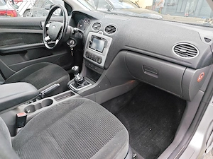 Ford Focus - 2.0 TDCi - imagine 5