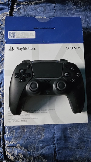 vând Controller ps5 în stare impecabilă,utilizat foarte puțin 
