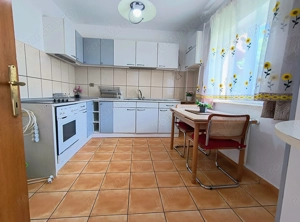 Vila Complex The CLASS,- rond OMV Pipera- curte - garaj - imagine 9