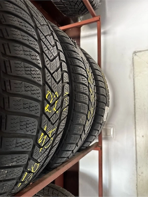 Set Anvelope mixte Pirelli 225/45/18 Montaj Gratuit - imagine 2