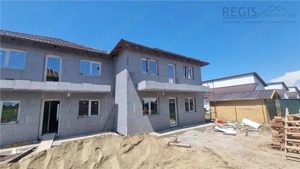 Duplex de 4 camere in zona Sanpetru - imagine 5