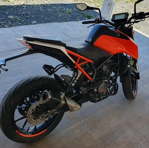 Ktm Duke 125 - imagine 5
