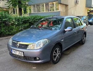 Renault  Symbol  1.5  DCi  2010