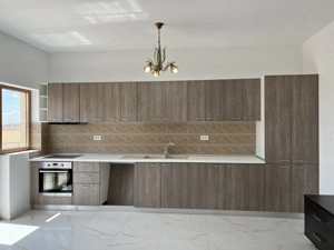 Casa parter- Frumusani Orasti. 4 camere. Noua. - imagine 3