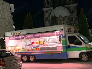 Autoutilitara fast food Peugeot 