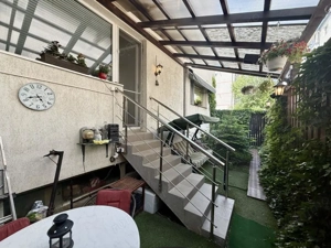Apartament 3 Camere cu CURTE PROPRIE 30 mp | PARCARE disponibilă | Gura Putnei 