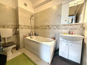 Apartament 3 Camere cu CURTE PROPRIE 30 mp | PARCARE disponibilă | Gura Putnei  - imagine 18