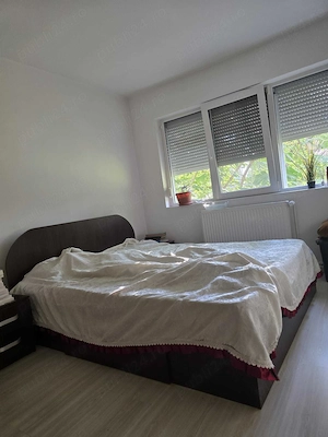 Apartament cu 3 camere, zona Favorit-Cetatii - imagine 2