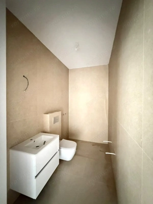 Apartament 1 Camera Bloc Nou- zona Plopi- Comision 0% - imagine 10