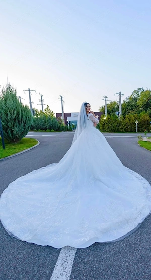Rochie de mireasă Aryanna Karen 