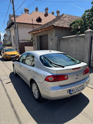 Renault Laguna - imagine 4