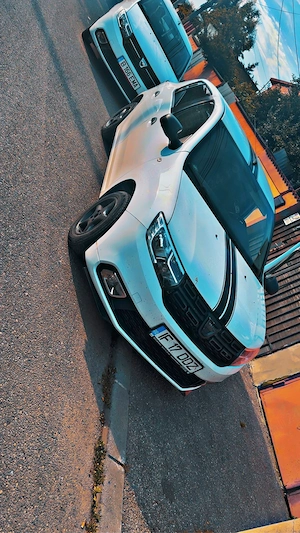 Dacia Sandero  - imagine 2