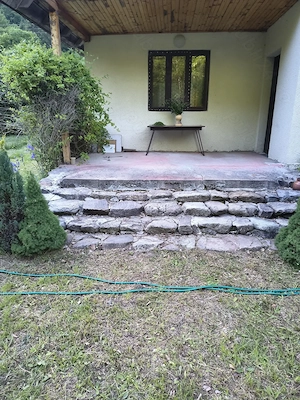 Vând casă de vacanță la Boga