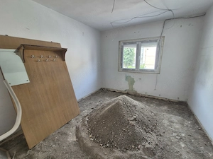 Vand apartament 3 camere et.1 Lunca  - imagine 5