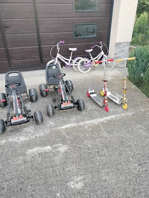 Biciclete ,carturi ,trotinete 
