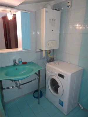 Apartament cu atmosfera aparte in Cetate - Str. Eugeniu de Savoya - Cl #259;dire renovata - imagine 5