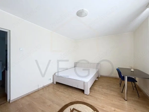 Apartament 2 camere decomandate, balcon, zona UMF - Zorilor - Gh.Dima - imagine 2