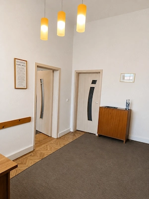 Vand apartament 2 camere - imagine 7