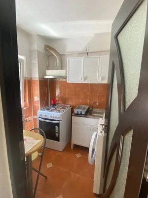Redus Garsonieră 31 mp, complet mobilată și utilată, zona Calea Bucuresti  - imagine 4