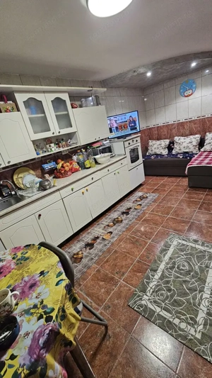 Zona AFI Palace casa la pret de apartament 2 camere central! - imagine 4
