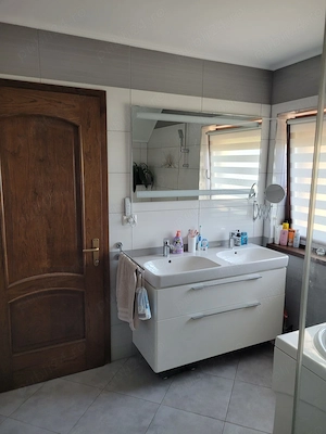 Casâ premium de vânzare în Ghimbav (Braşov) - imagine 9