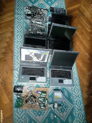 Lot piese laptop uri intregi acer asus hp compaq averatec ,rami,tastaturi,placi etc