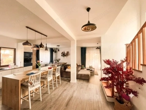 Casa individuala, 119 mp, 325 mp teren, zona Popesti
