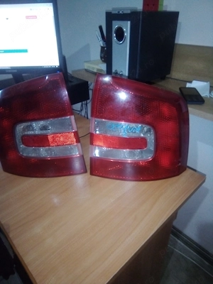 Doua stopuri ptr SKODA OCTAVIA - imagine 3