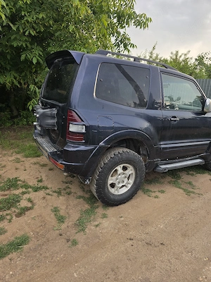 pajero 3.2 automat se vinde intreg sau piese  - imagine 4