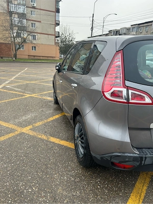 Renault Scenic 3 1.6dci an 2012