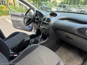 PEUGEOT 206 1.4 Benzina - 5 Usi - imagine 6