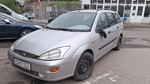 ford focus 1.6 benzina 181000km - imagine 5