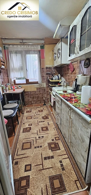 Vand apartament 2 cam cf 1 semidec etajul 2
