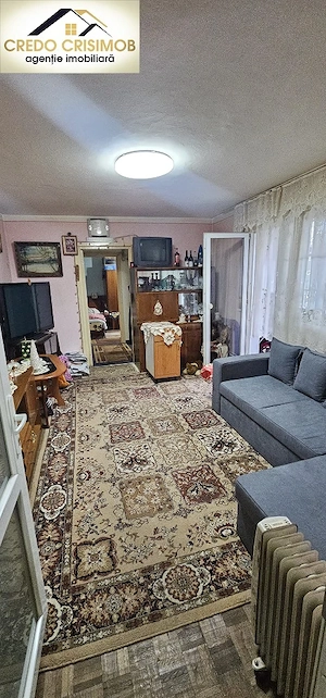 Vand apartament 2 cam cf 1 semidec etajul 2
