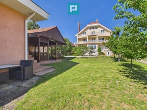 Vila 13 camere, Sanmartin