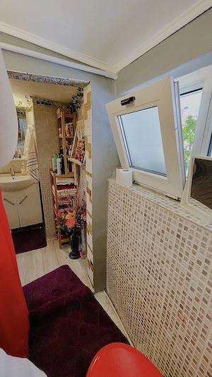 Proprietar vând casă 2 camere, 2 băi, Sector 6 (curte comună), parțial mobilată,preț negociabil - imagine 9
