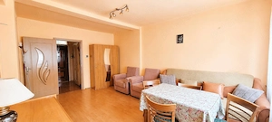 De vânzare apartament cu 2 camere, pe strada Horea - imagine 2