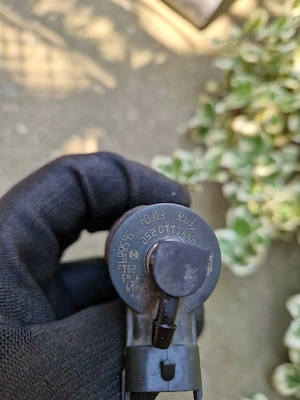 Vand injectoare,clapeta acceleratie, stop-uri,faruri,proiectoare Peugeot 206 1.4hdi - imagine 3