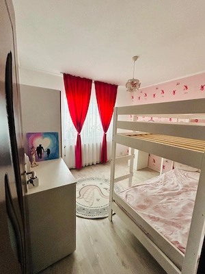 Vand apartament 3 camere, zona linistita  - imagine 3