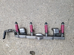 Vand Injectoare +rampa+bobine mazda 3 1.6 benzina 105cp z6  - imagine 2