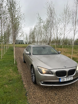 BMW Seria 7 740d xDrive 2012 - imagine 4