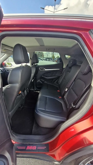 Vând MG model ZS EV - imagine 9