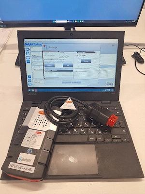 Laptop cu diagnoza multimarca DS150E, autoturisme si camioane