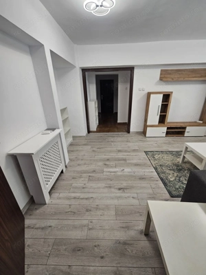 Oportunitate, Vanzare 3 Camere, PE Bd Decebal Bloc Monolit, Metrou Piața Muncii - imagine 2